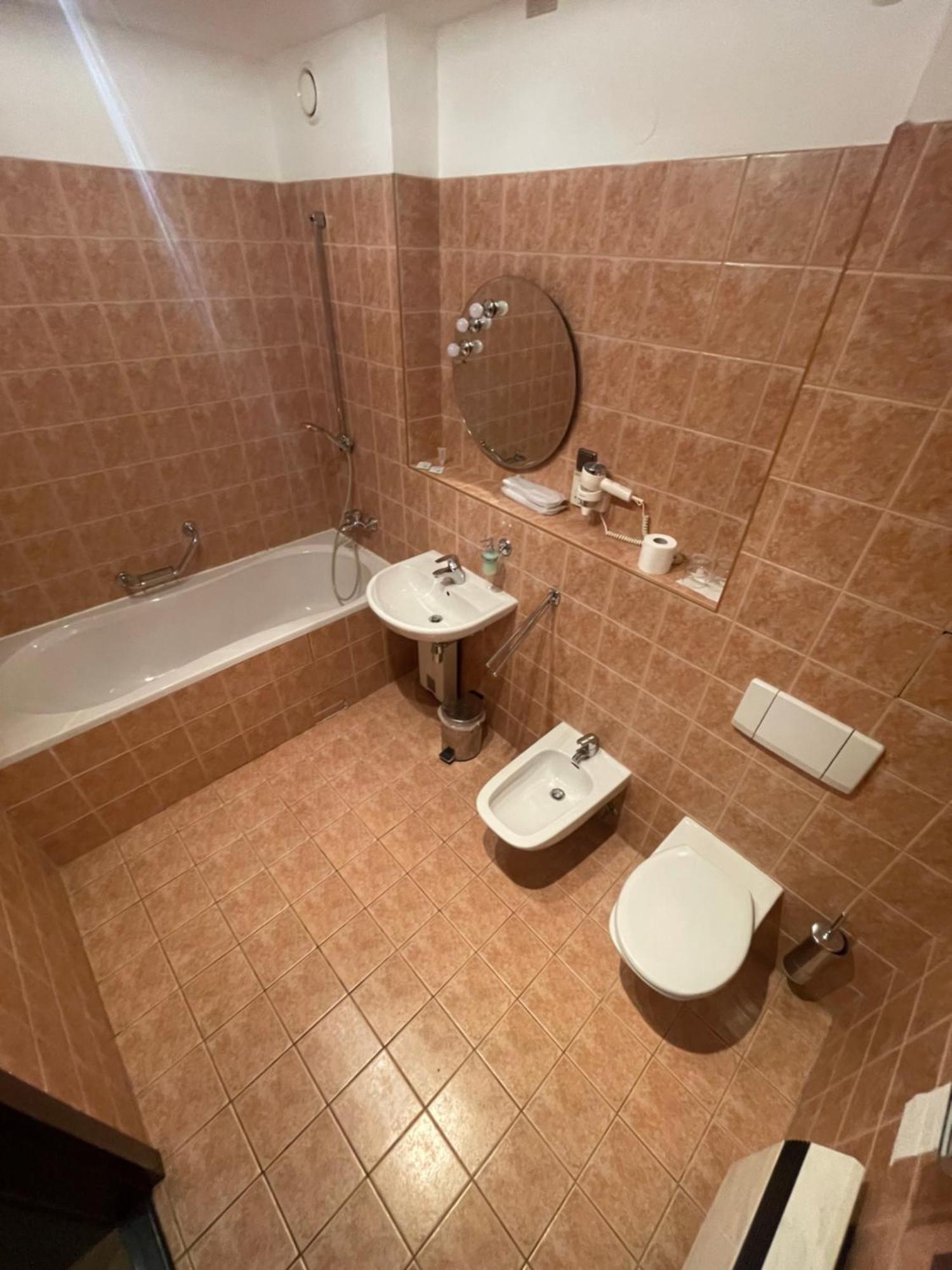 Hotel Bravo Ceska Trebova Dış mekan fotoğraf