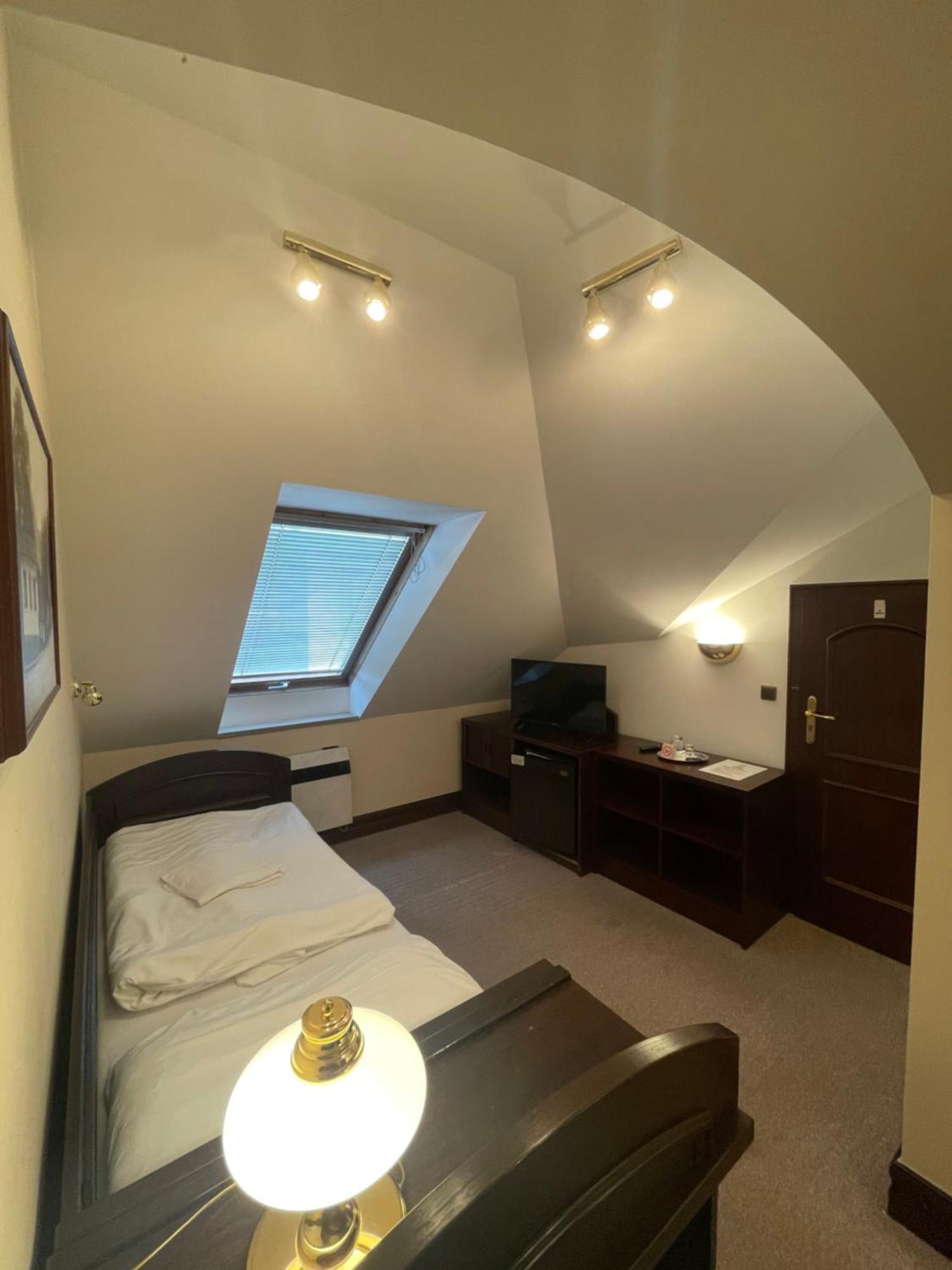 Hotel Bravo Ceska Trebova Dış mekan fotoğraf